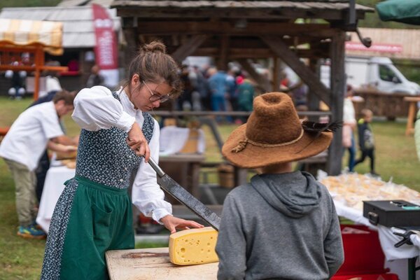 Kmetija Gartner galerija14 Lucija Gartner 1